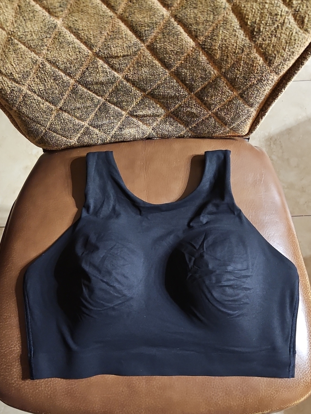 Soma High Neck Yoga Sports Bra Wirefree Lightly Lined Black
